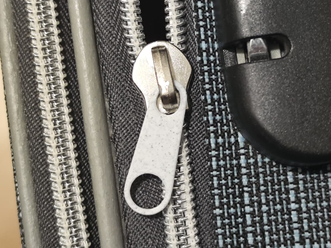 Zipper Pull