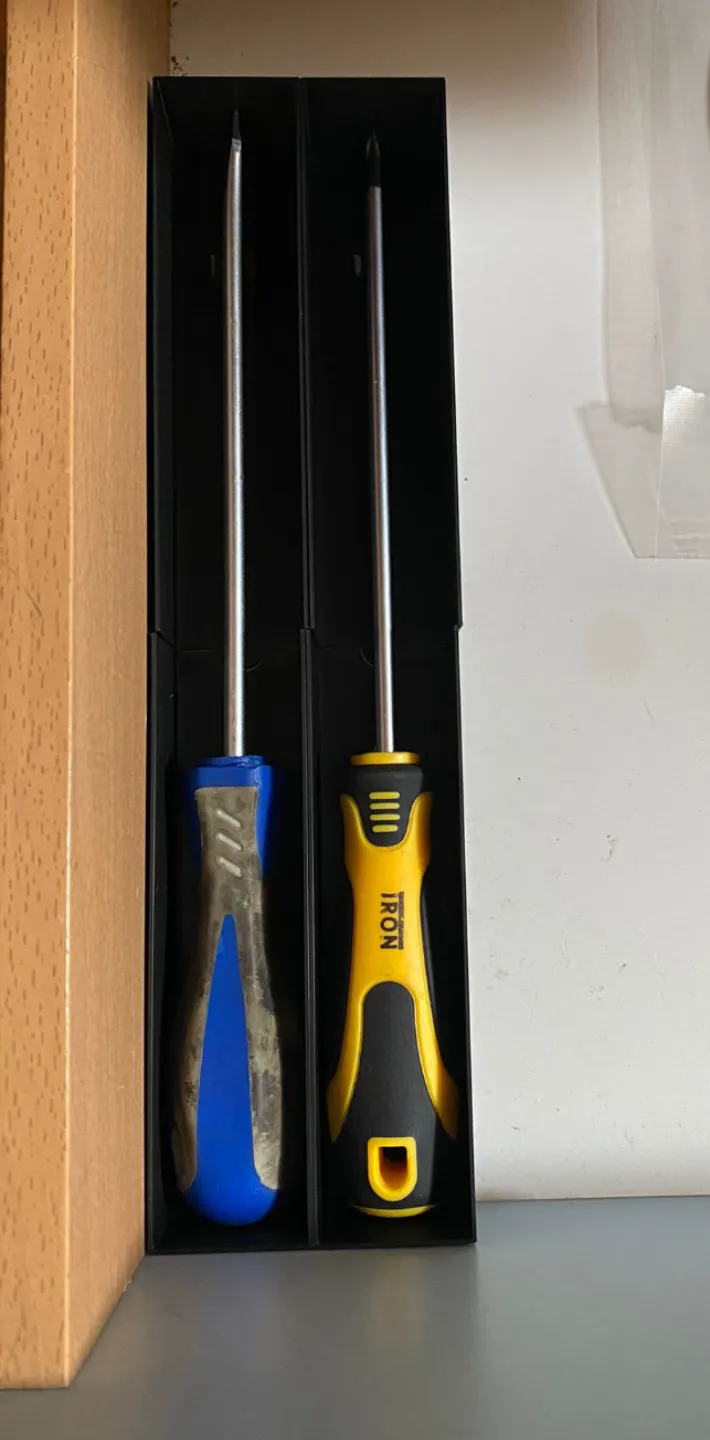 Screwdriver box