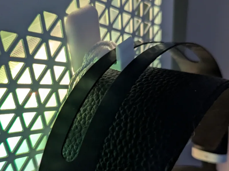 Corsair 4000D Airflow Headphone Hanger