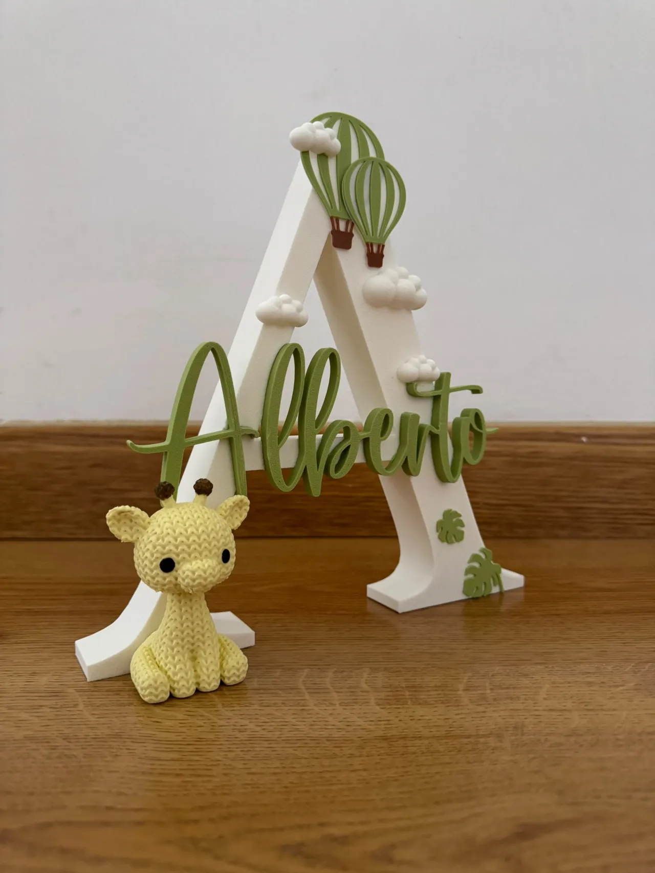 Personalized Giraffe Initial view 3