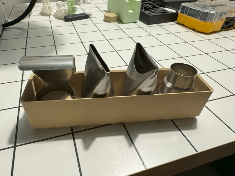 Gridfinity - Makita Heatgun Nozzle holder 