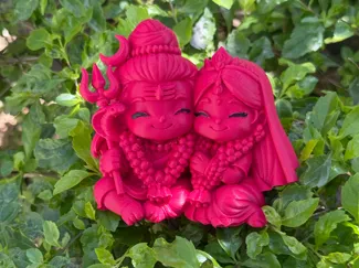 shiv parvati chibi figure (newly married)