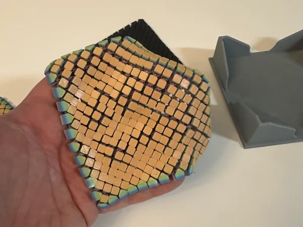 Couverture fidget sensorielle