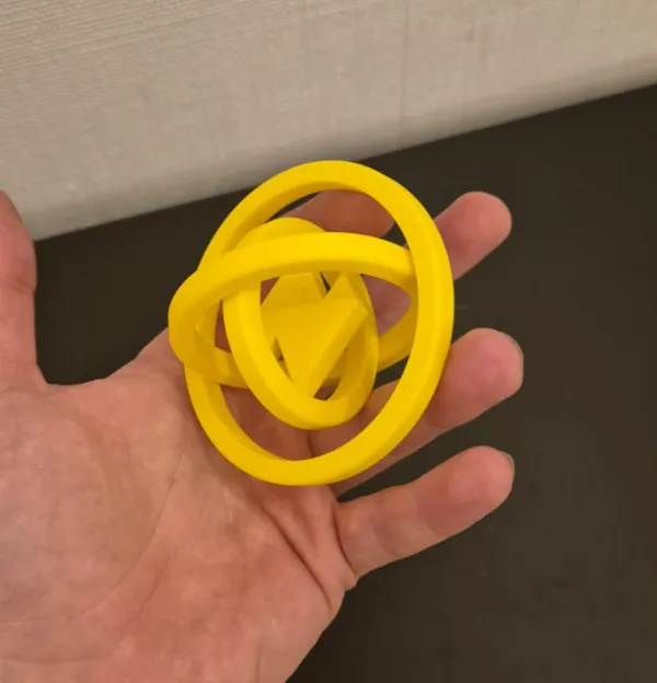 Fidget zigzag à anneaux imbriqués