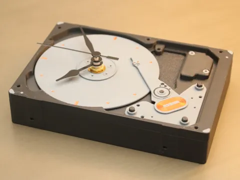 Hard Drive Clock view 2