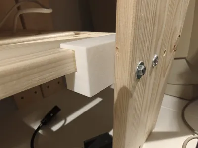 IKEA Hejne shelf brace