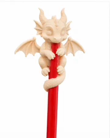 Adorno temático: Cute Dragon Pencil Topper — vista de referencia 3