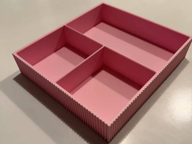 Ribbed make-up organizer / general organizer 