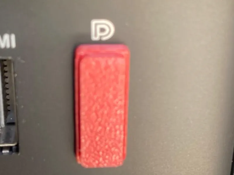 DisplayPort Cover