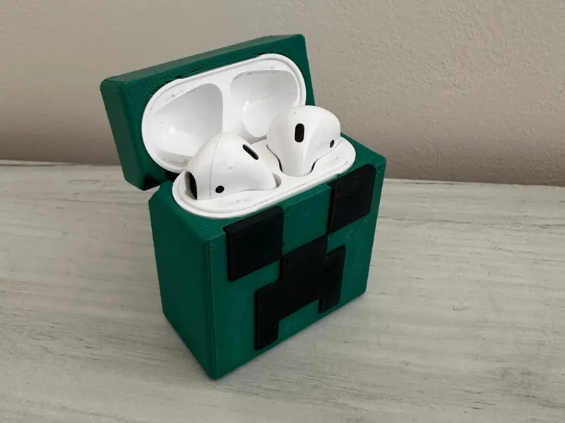 Minecraft Creeper Airpods 1 & 2 Case