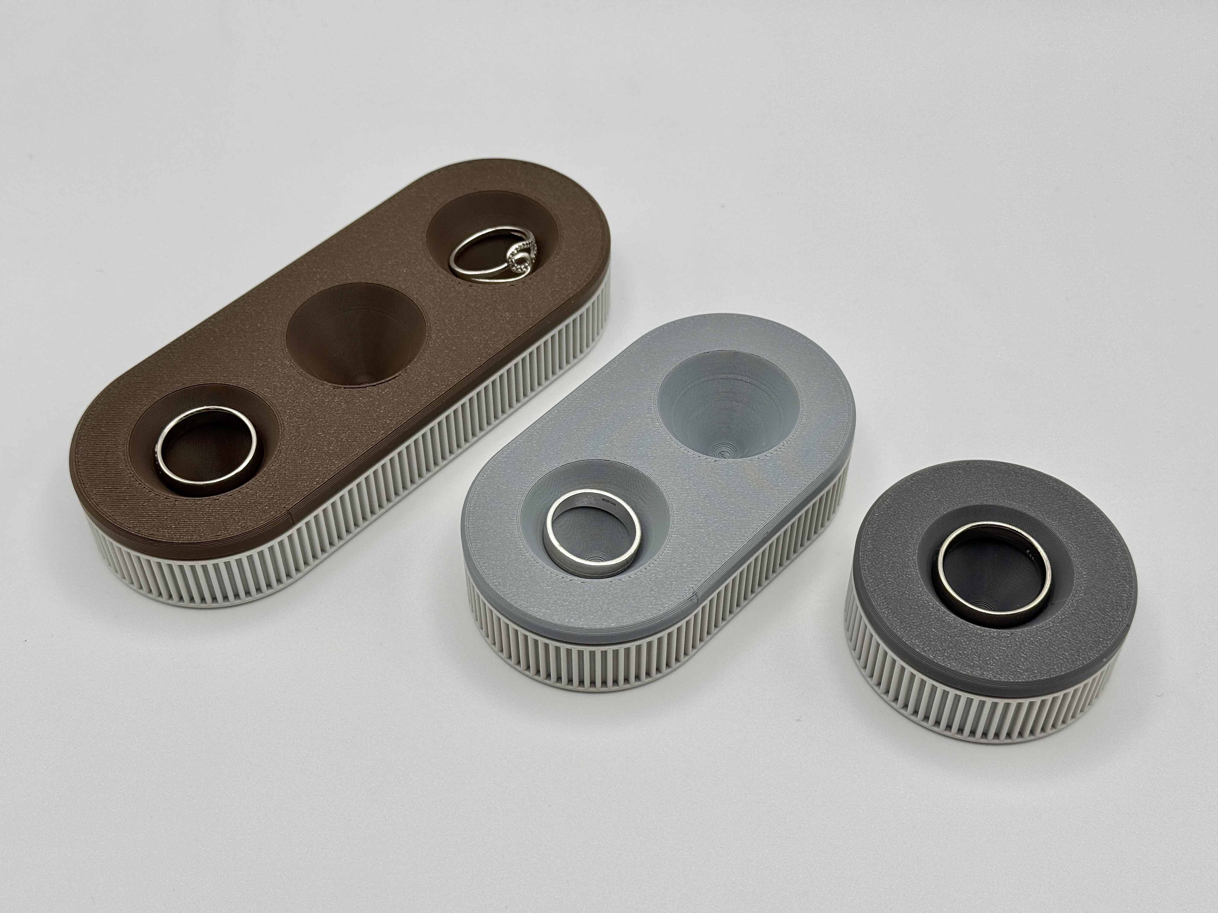 Miniatura 1 do modelo 3D Ring holder