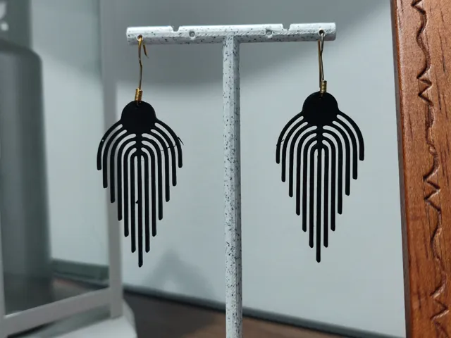 Aretes Fronda Geométrica