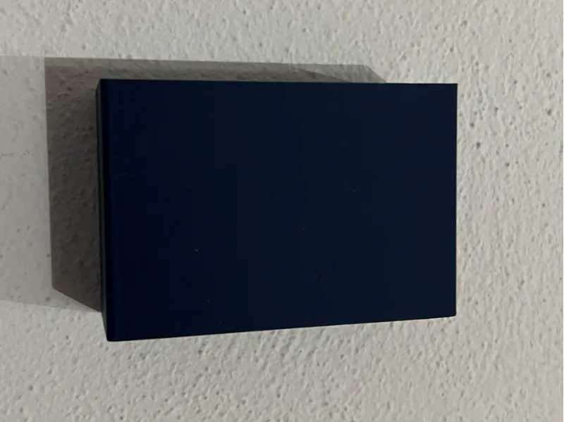 porta power bank da muro 