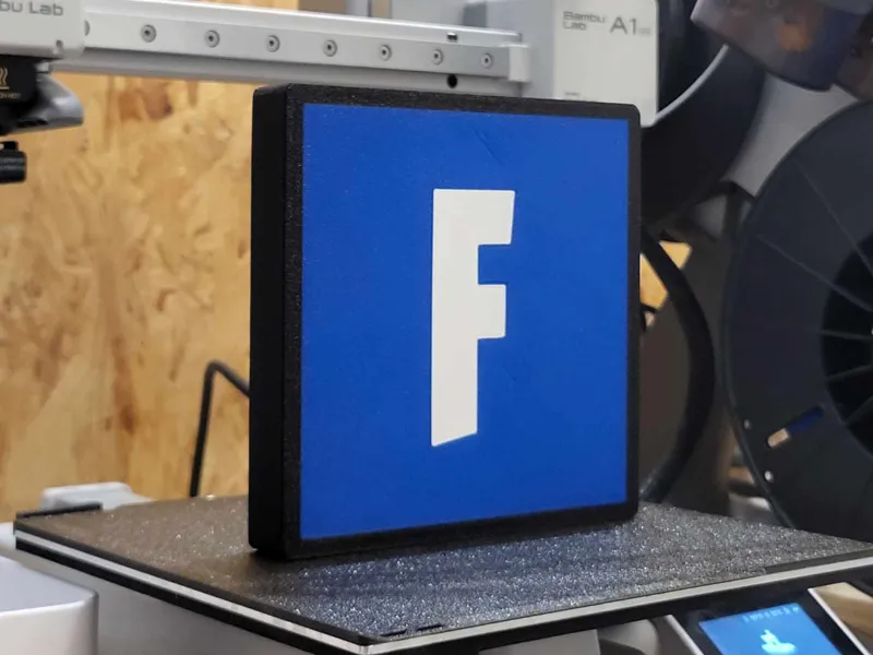 Fortnite Logo lightbox game