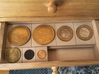 Modular Coin Holder