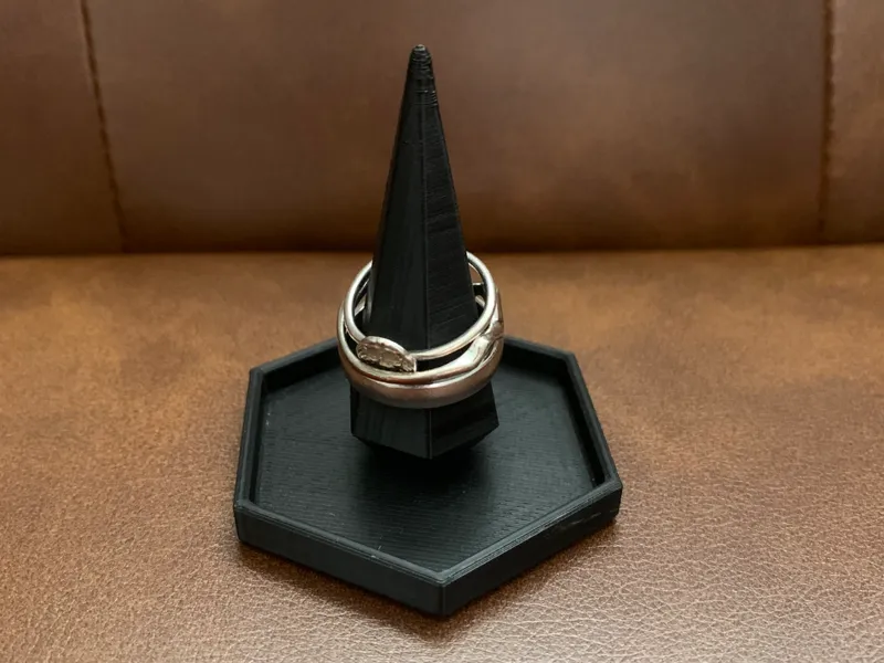 Simple Ring Holder