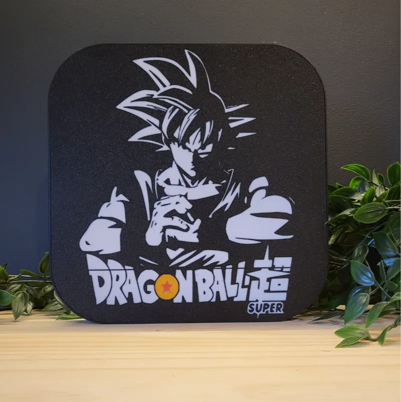 boite lumineuse Goku