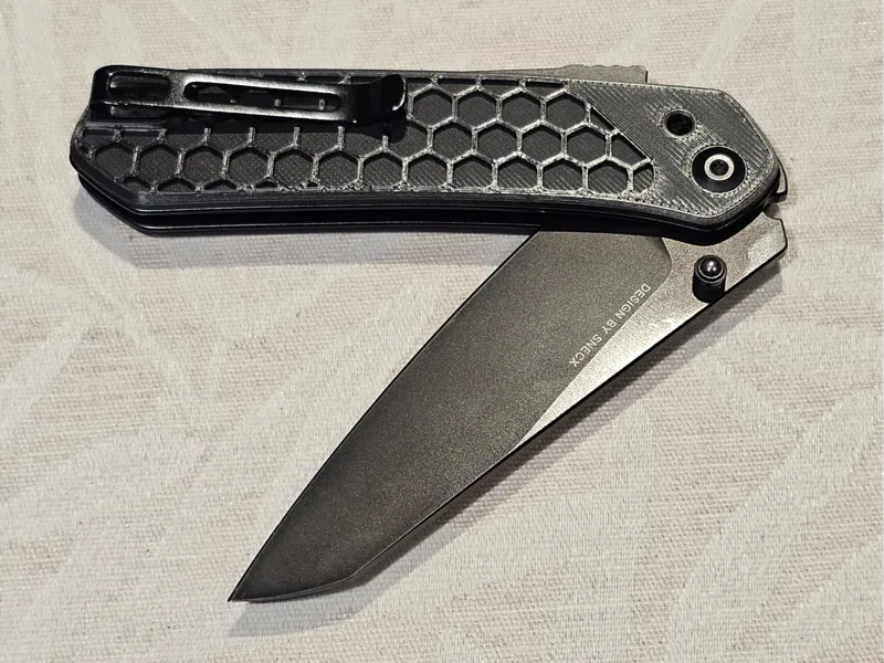 Civivi Vision FG scales