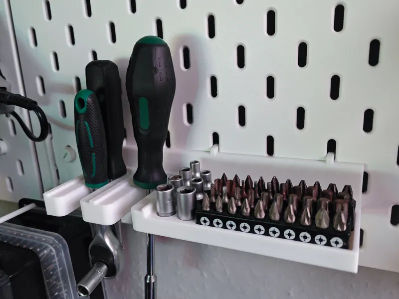 Skadis Ratchet, Screwdriver, Bit and Nut Holder
