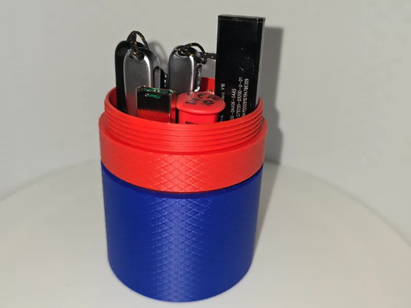 USB-Stick Behälter