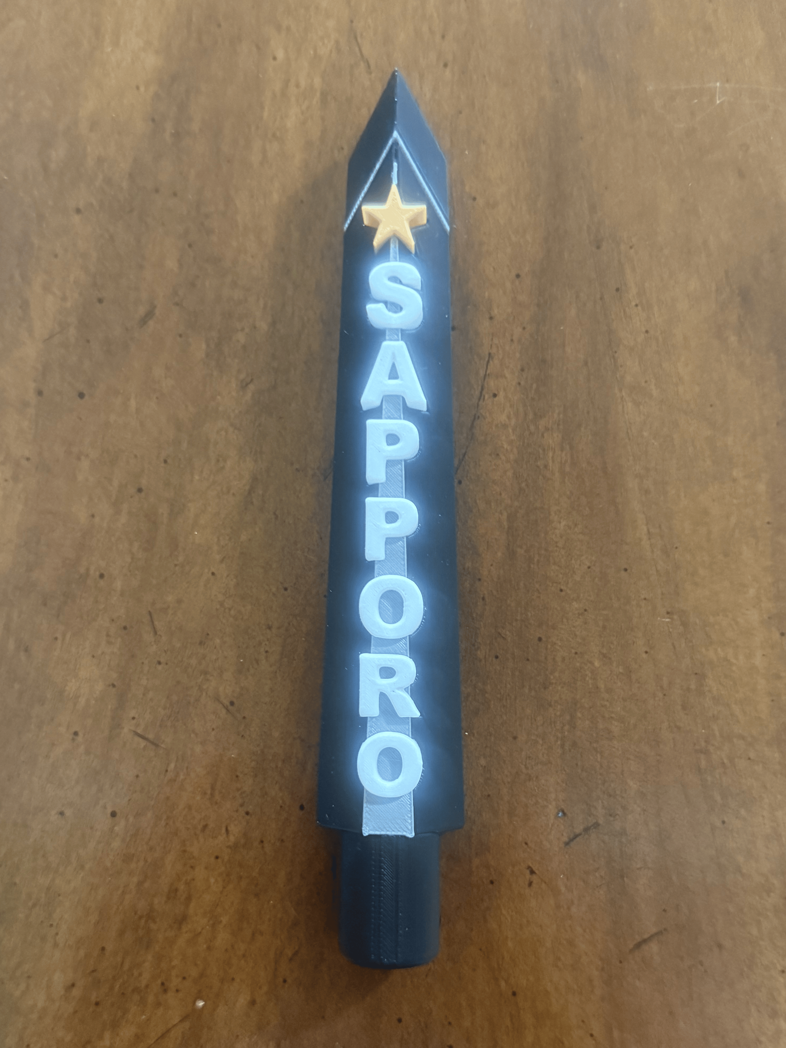 Miniatura 2 do modelo 3D Assorted Beer Tap Handles