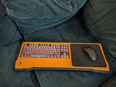Keychron K8 MAX Integrated Lapboard