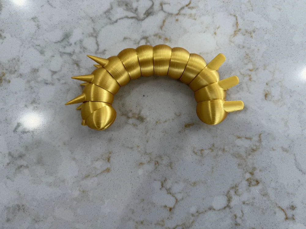 SnapWorm the Inchworm - Free 3D Print Model - MakerWorld
