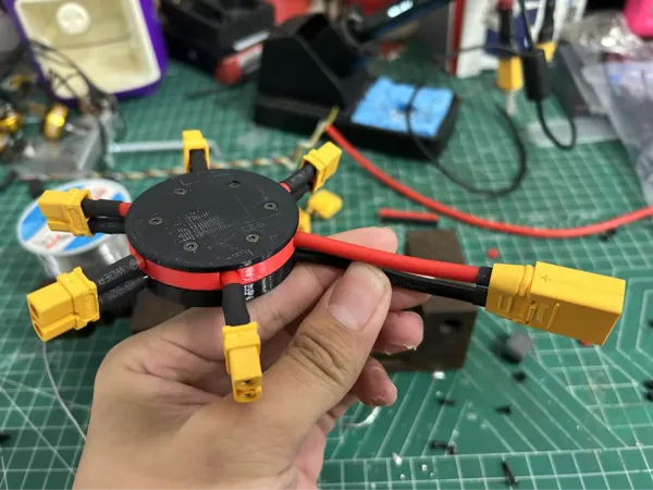 https://makerworld.bblmw.com/makerworld/model/US2e95feddbc8eb3/design/2025-04-02_54c14923ab005.jpg