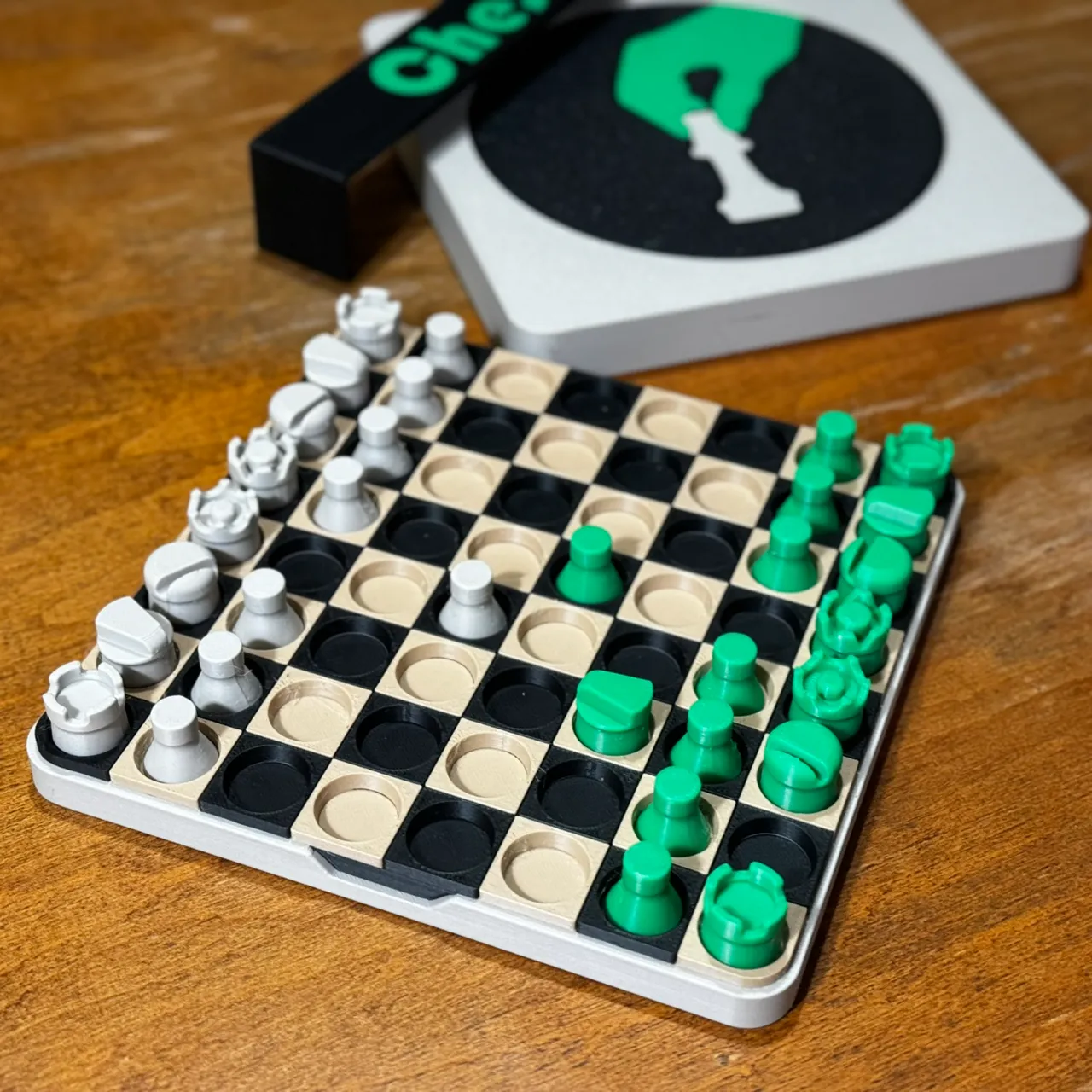 Chess - Travel Edition view 2