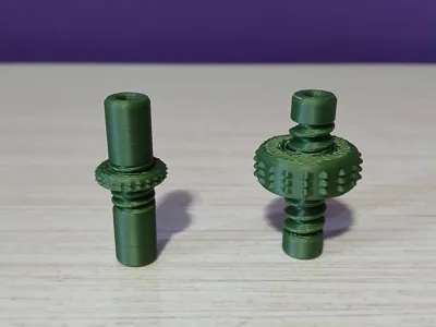 Hoodie String Fidgets - Screw