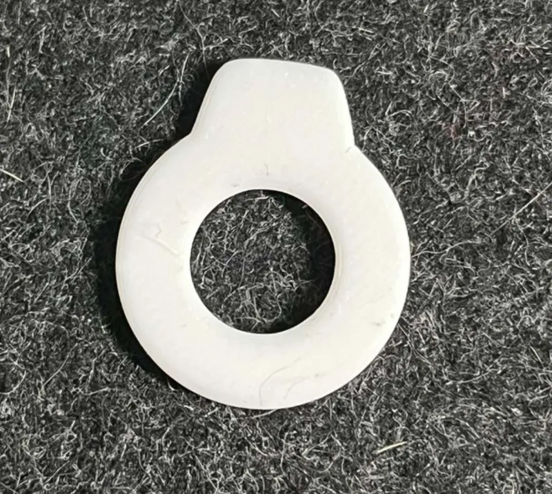 Flat-head screwdriver for camera cage