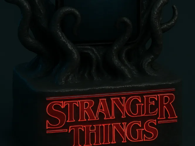 charger for iphone 13 -14  stranger things 