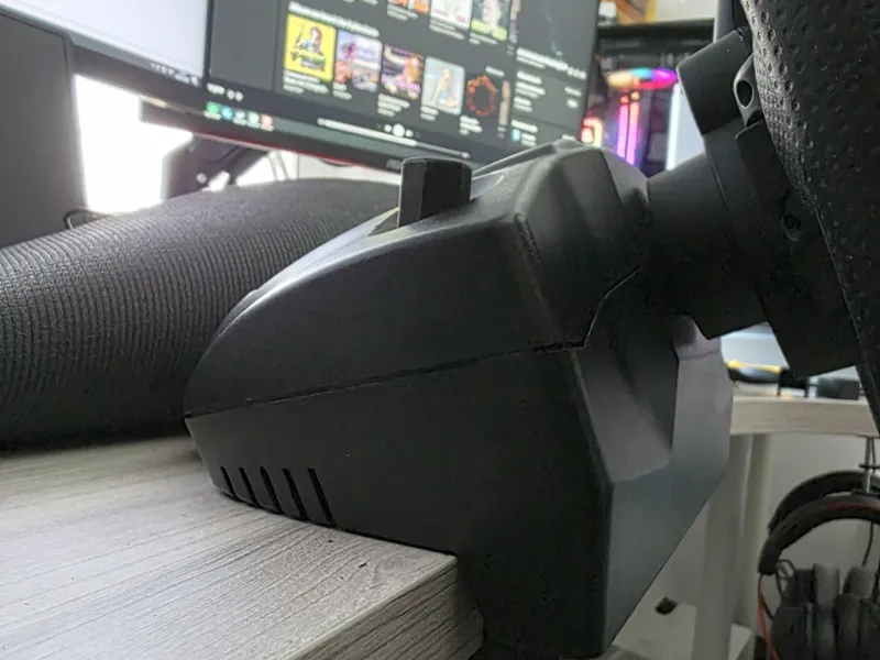 Logitech desk clamp screws 