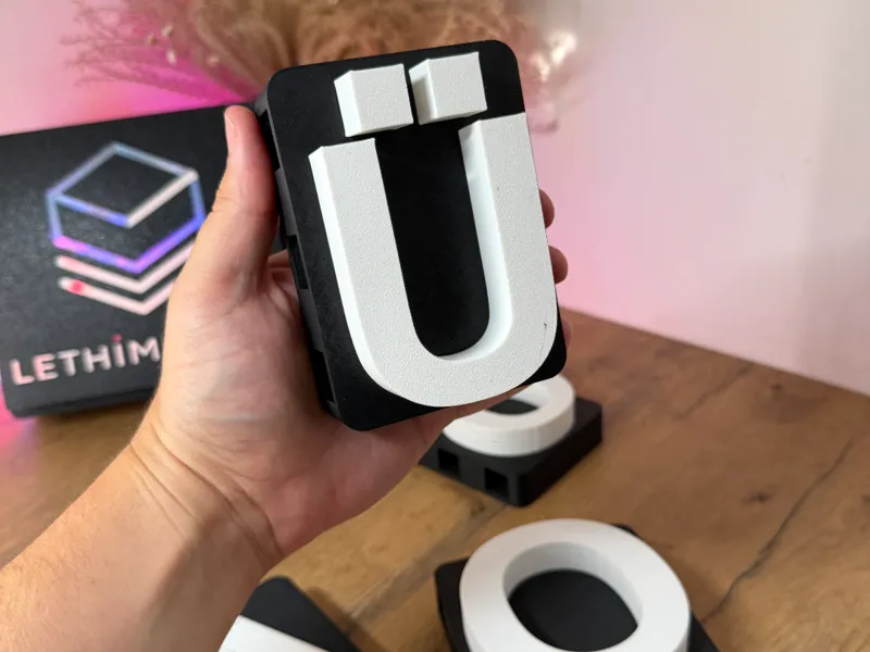 3D Buchstabe „Ü“ – LED-fähig & Teil der A–Z Serie