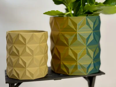 Trivexa - Geometric Diamond Pattern Planter 