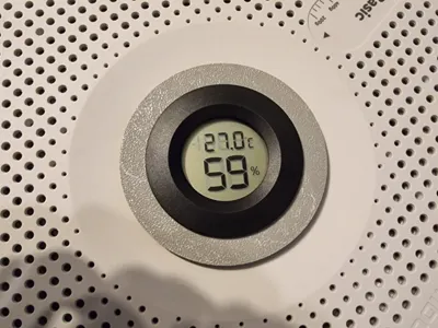 Hygrometer holder for Bamulab Spool