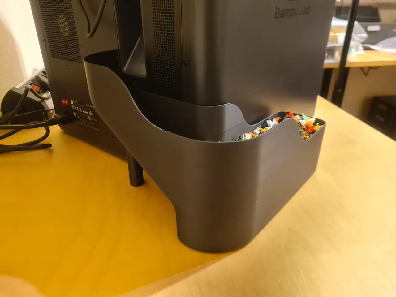 Bambu Poop Slide V2 (X1C, P1P, P1S, P2S) view 3