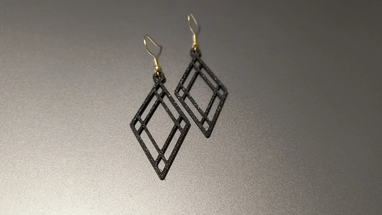 Elegant earring (sell it :D) view 3