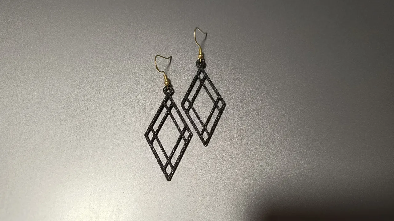 Elegant earring (sell it :D) view 2