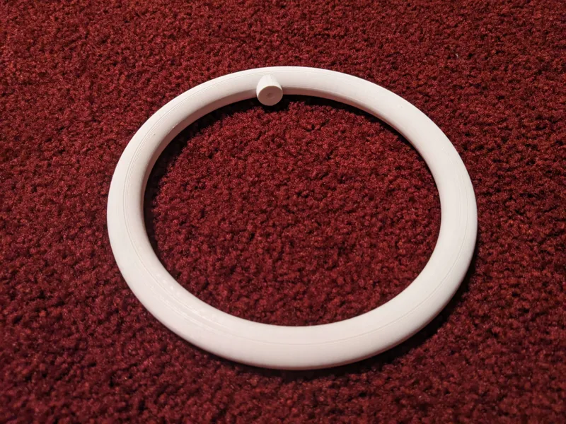 Hoopy Bird: 2 - The rounding - circular swing toy