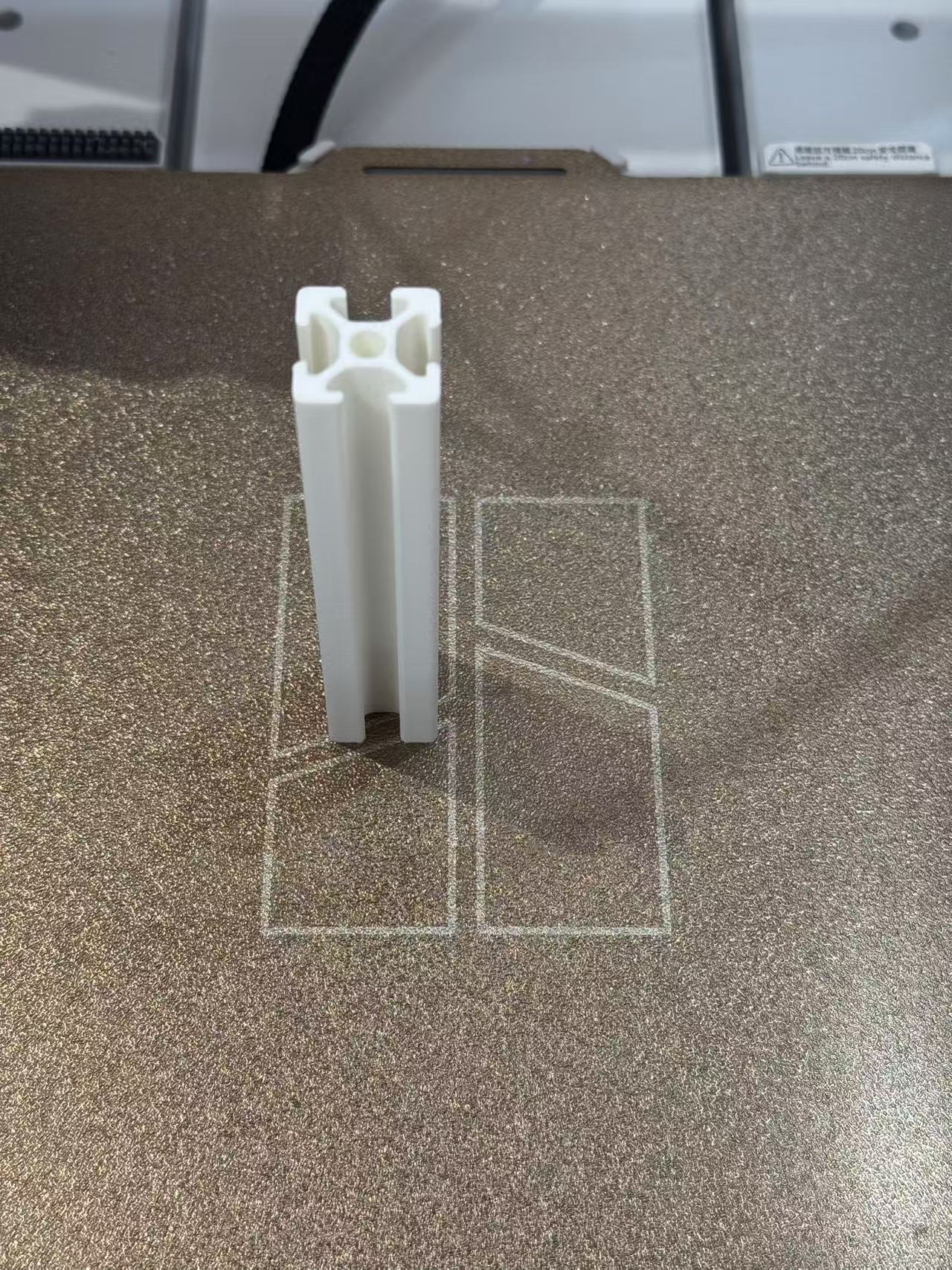 Miniatura 1 do modelo 3D 欧标铝型材