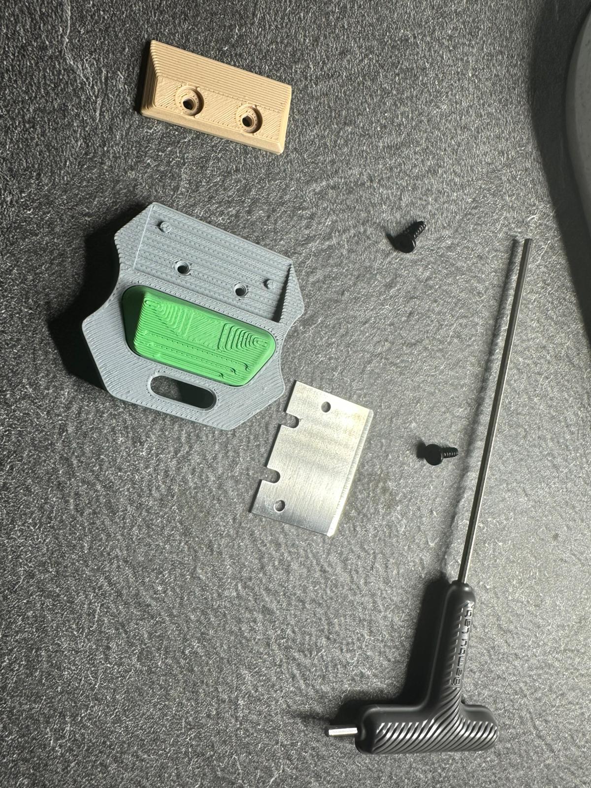 Miniatura 4 do modelo 3D Compact Precision Scraper with Replaceable Blade
