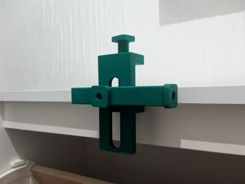 Auxiliar instalación puertas armarios