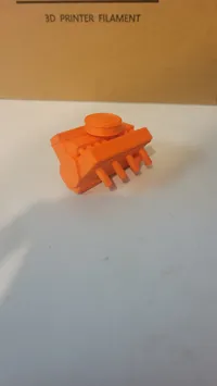 Moteur V8 miniature — photo 2