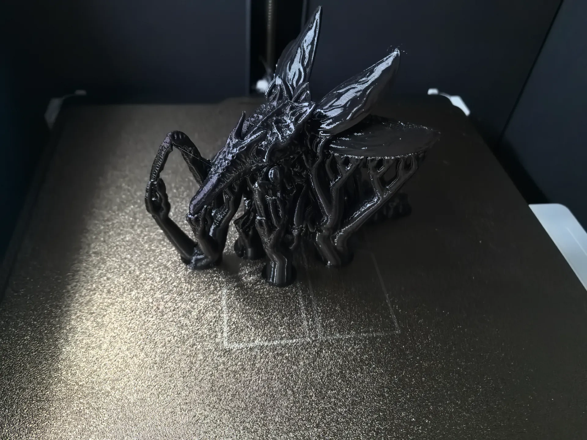 Miniatura 1 do modelo 3D 星河战队 阿拉奇虫族 HOPPERS 飞翔姿态 手办