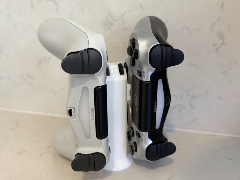 Playstation 4/5 Controller Dock / Stand