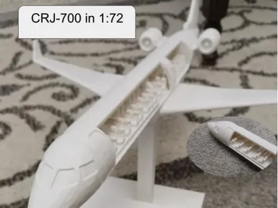 CRJ700 in 1:72 Scale with full interior