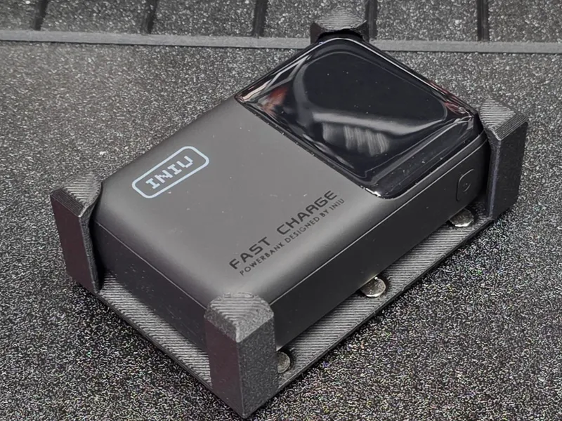 SOLDR Iniu P50 Holder