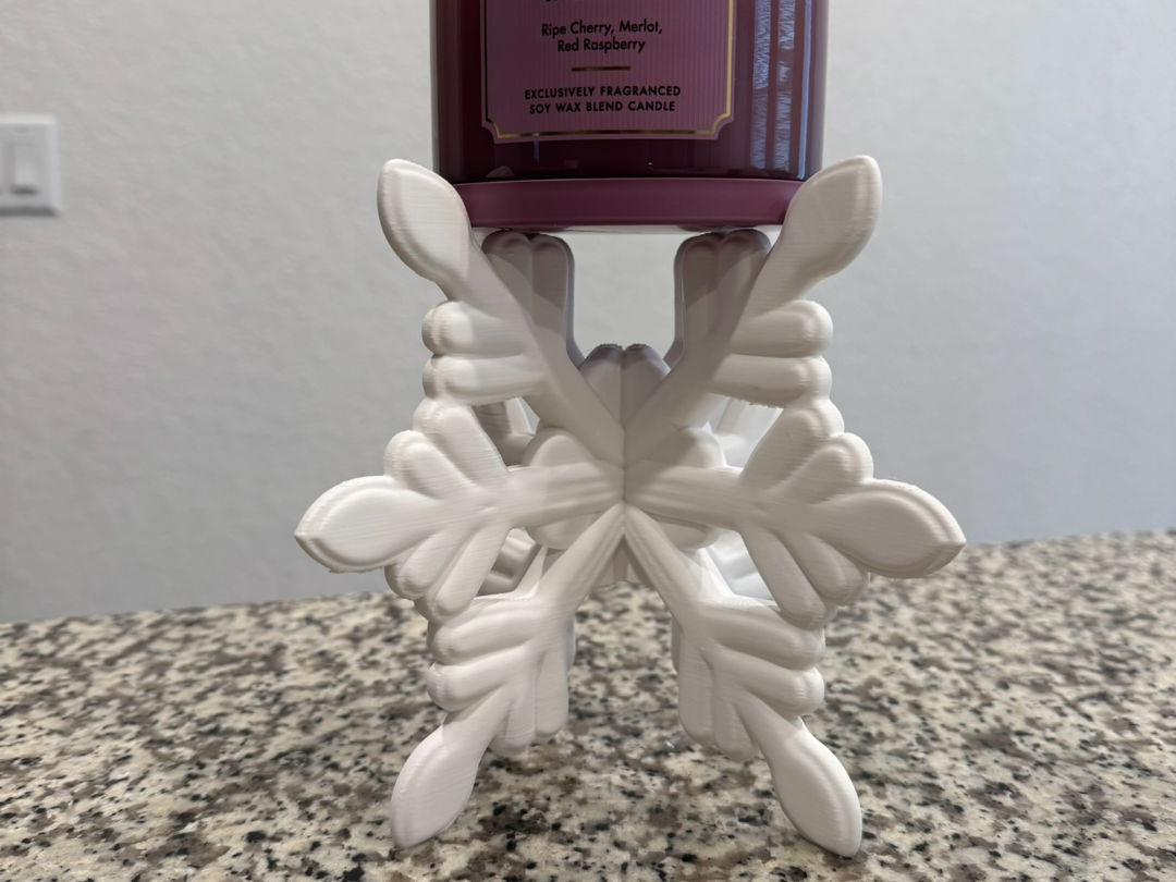 Snowflake candle holder