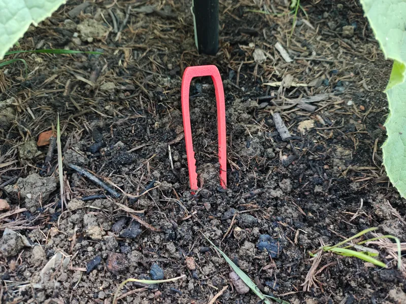 Grip-Lock Garden U-Peg